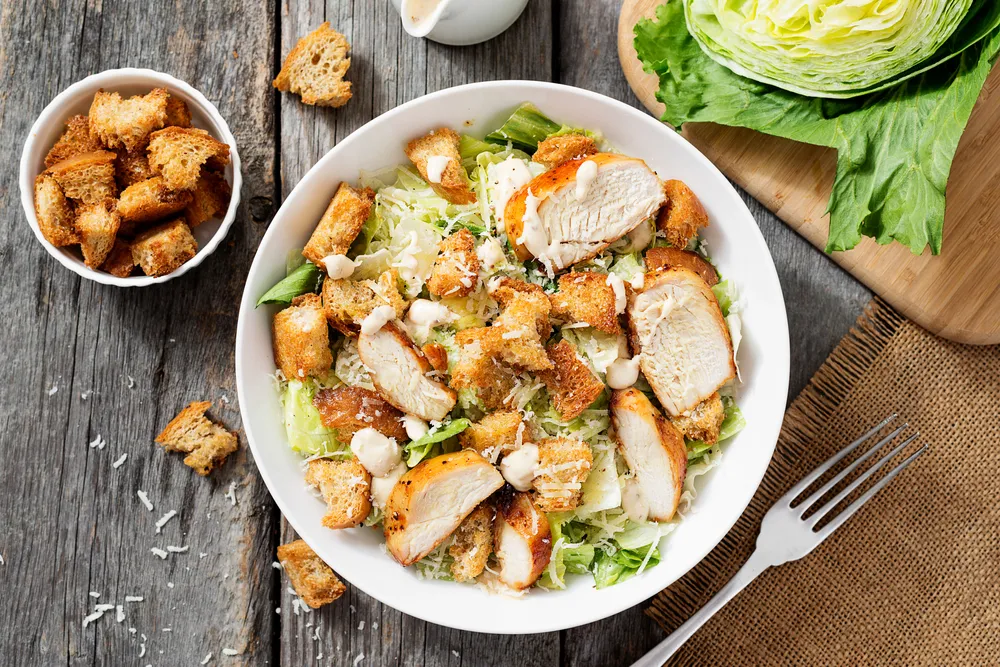 Ensalada César con Pollo